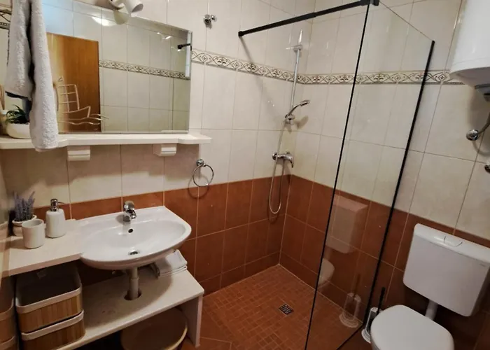Valentina - Private Pool,200m From Apartment
